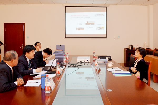 专家走访医院管理处