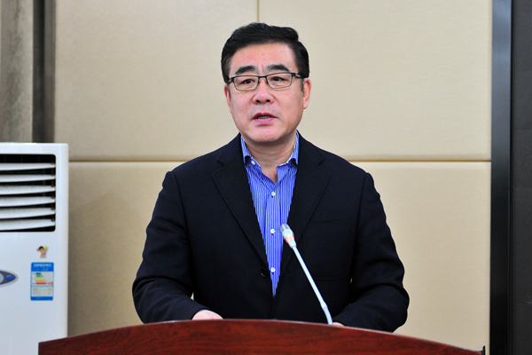 校党委书记石增立讲话