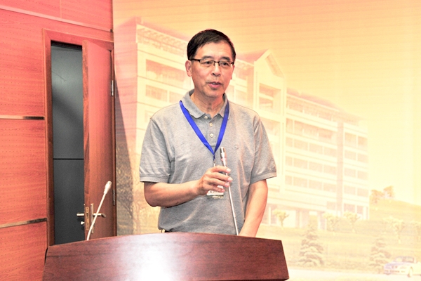 中华医学会高等教育学会副会长郭立教授致辞