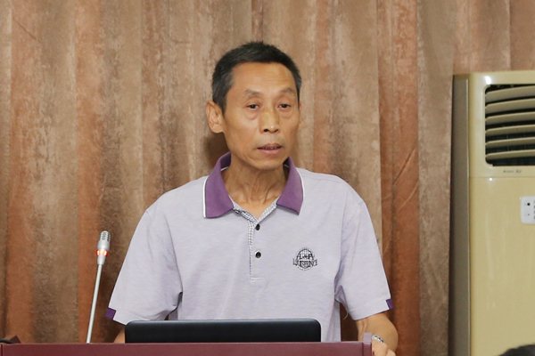 罗顺忠作专题报告