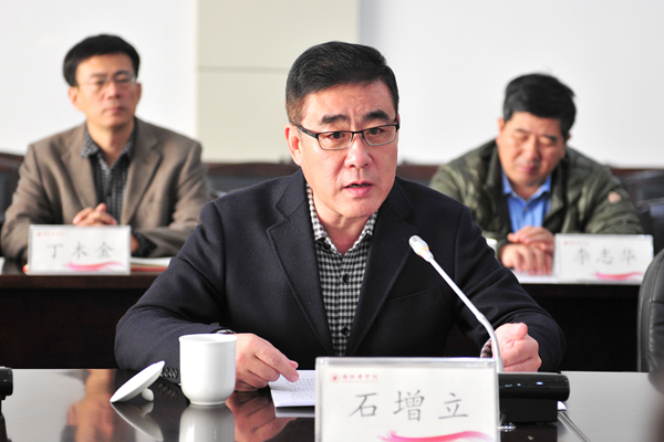 校党委书记石增立讲话