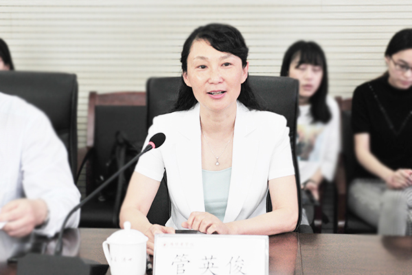 校长管英俊致辞