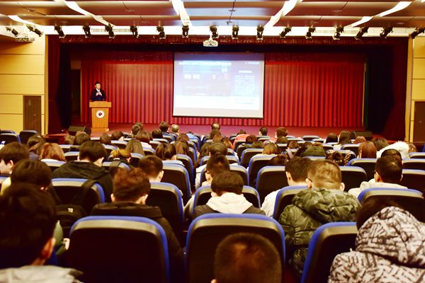 讲座现场