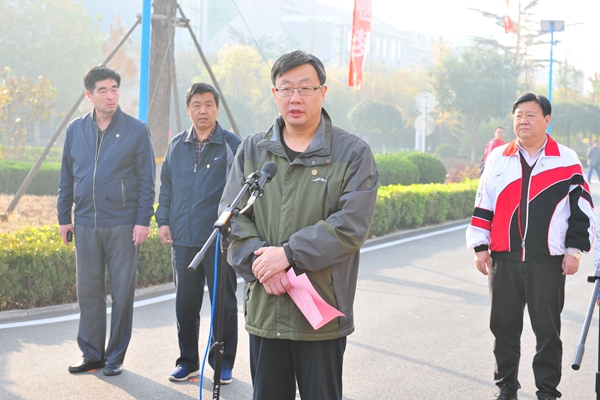 副校长刘军主持启动仪式